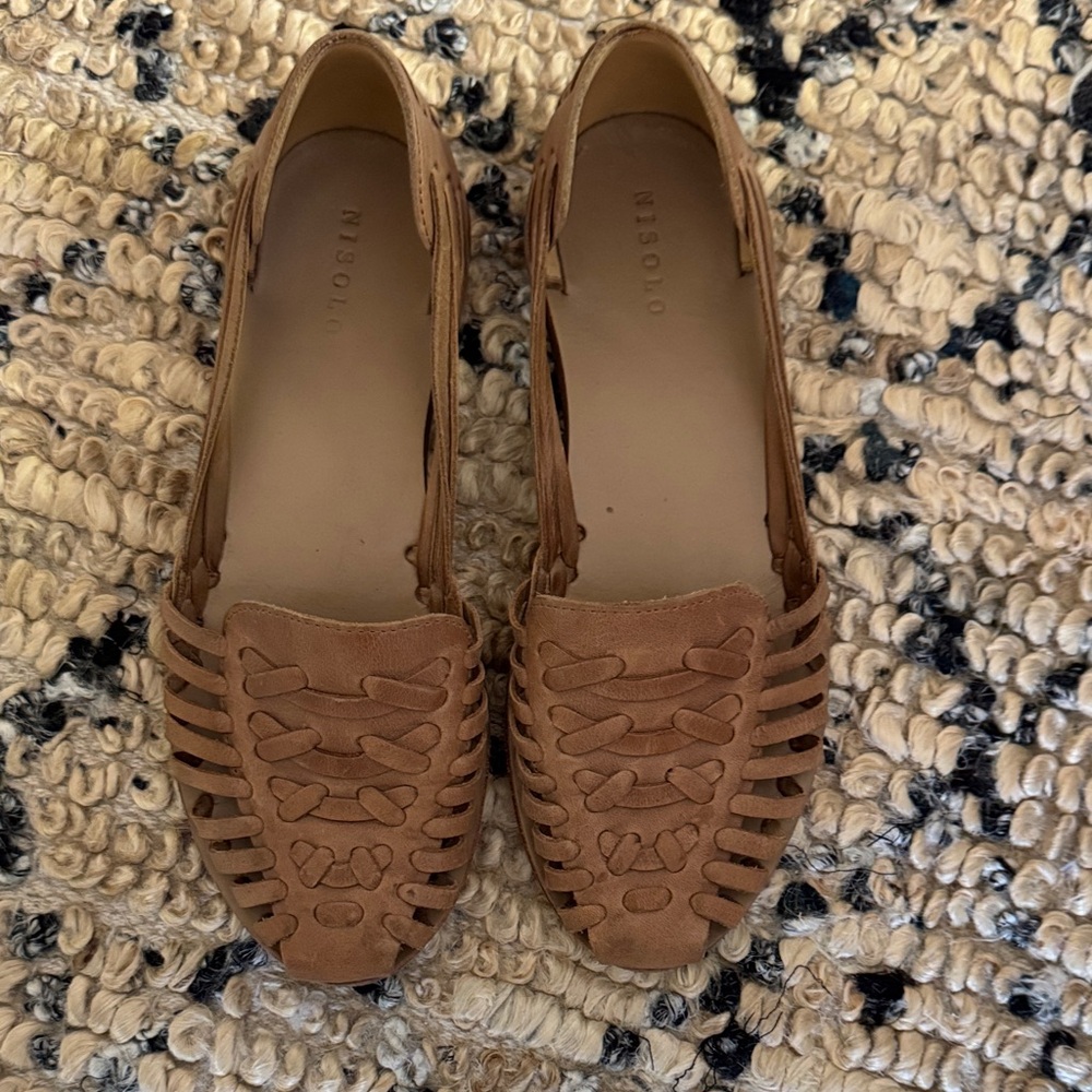 Nisolo Woven Leather Flats in Tan